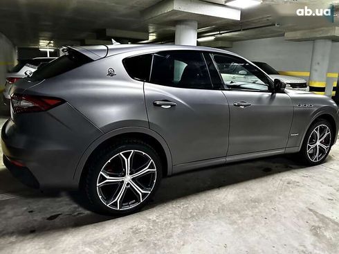 Maserati Levante 2019 - фото 8