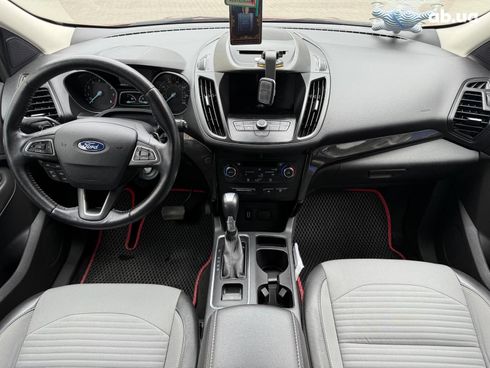 Ford Escape 2017 красный - фото 15