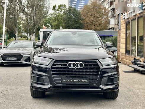 Audi Q7 2018 - фото 2