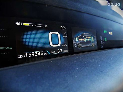 Toyota Prius 2017 - фото 10