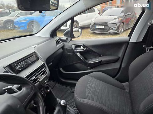 Peugeot 208 2012 - фото 11