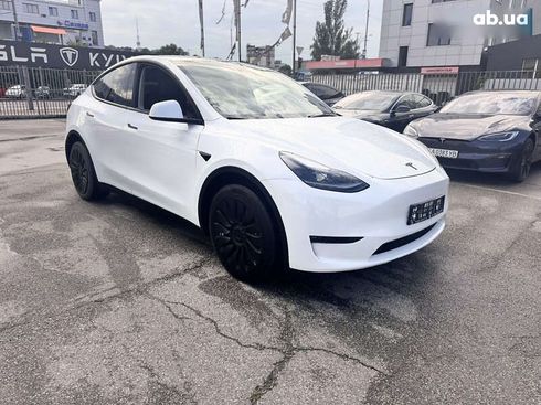 Tesla Model Y 2023 - фото 2