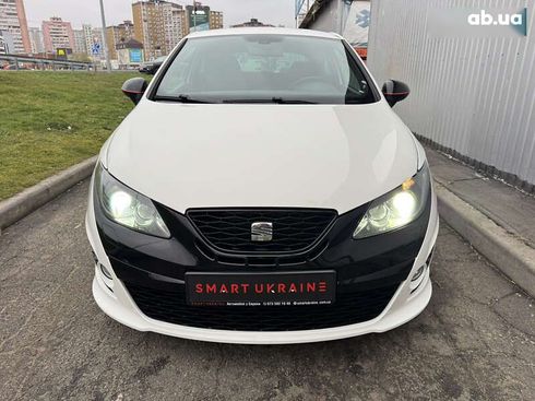 SEAT Ibiza 2010 - фото 12