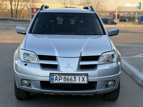 Mitsubishi Outlander 2009 - фото 4