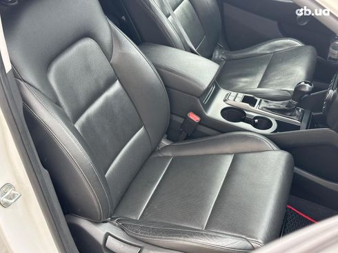 Hyundai Tucson 2017 белый - фото 26