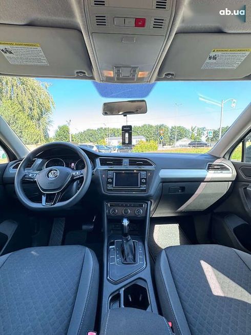 Volkswagen Tiguan 2020 - фото 16
