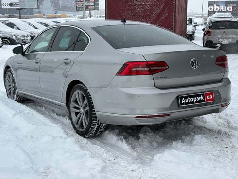 Volkswagen passat b8 2016 серый - фото 11