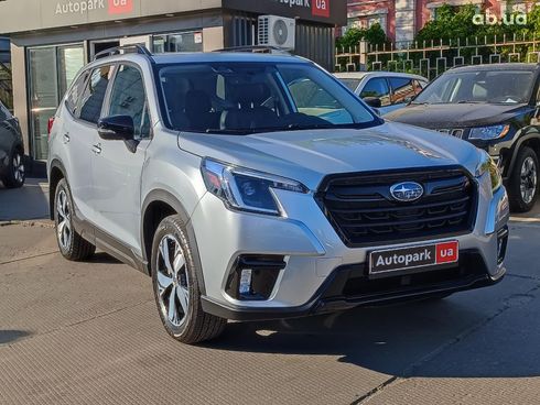 Subaru Forester 2022 серый - фото 16