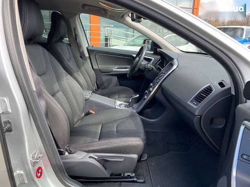 Volvo XC60 2017 - фото 24