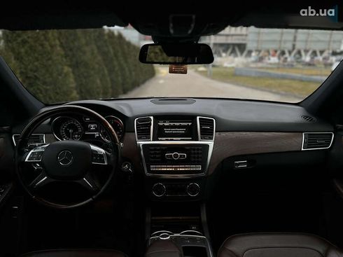 Mercedes-Benz M-Класс 2013 - фото 16