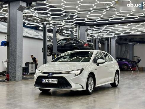 Toyota Corolla 2020 - фото 3