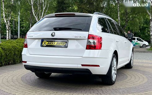 Skoda Octavia 2018 - фото 7
