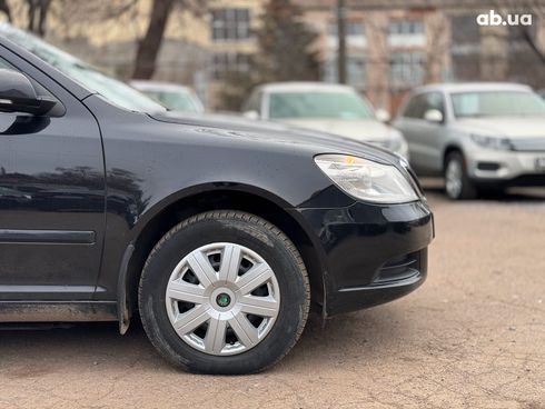 Skoda Octavia 2010 черный - фото 15