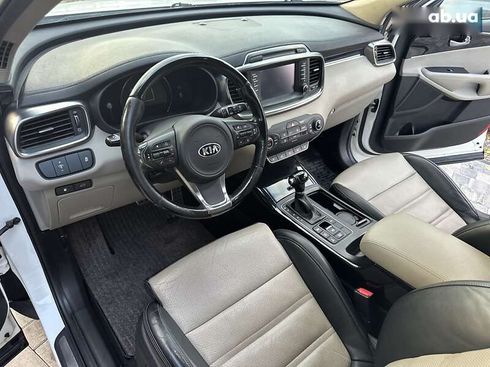 Kia Sorento 2016 - фото 14