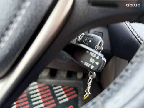 Toyota RAV4 2013 - фото 25