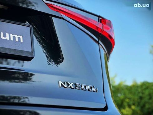 Lexus NX 2019 - фото 15