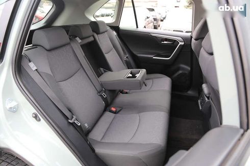 Toyota RAV4 2019 - фото 14
