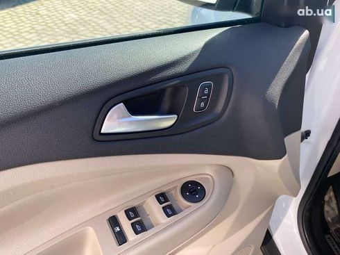 Ford Escape 2018 - фото 12