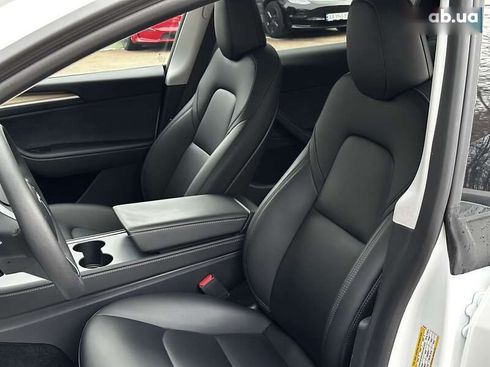 Tesla Model Y 2023 - фото 12