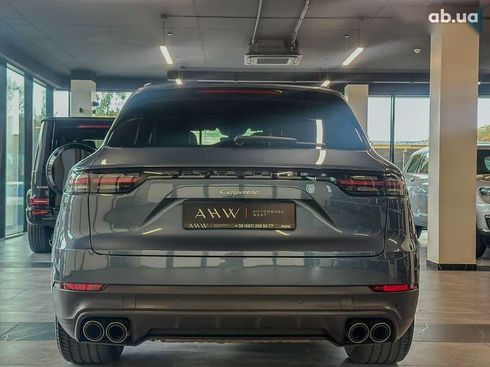 Porsche Cayenne 2019 - фото 11