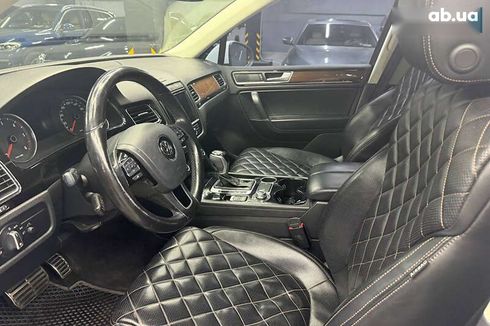Volkswagen Touareg 2017 - фото 9