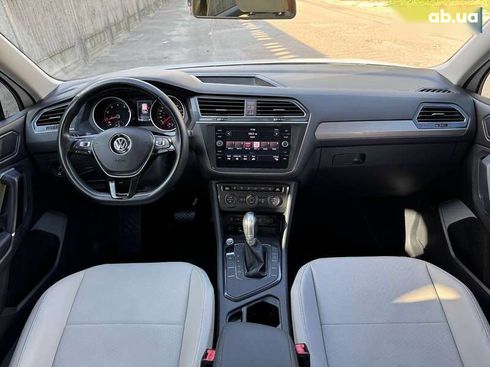 Volkswagen Tiguan 2018 - фото 18