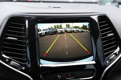 Jeep Cherokee 2019 - фото 17