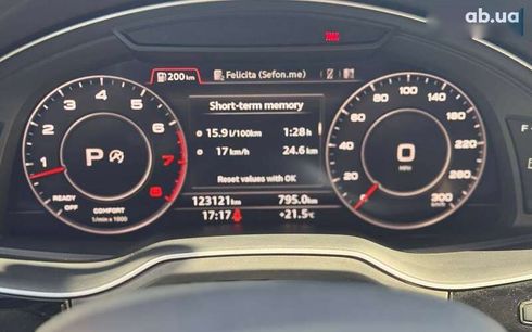 Audi Q7 2017 - фото 12