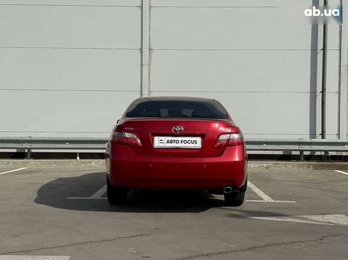 Toyota Camry 2008 - фото 7