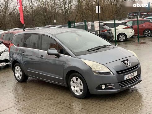 Peugeot 5008 2011 - фото 7