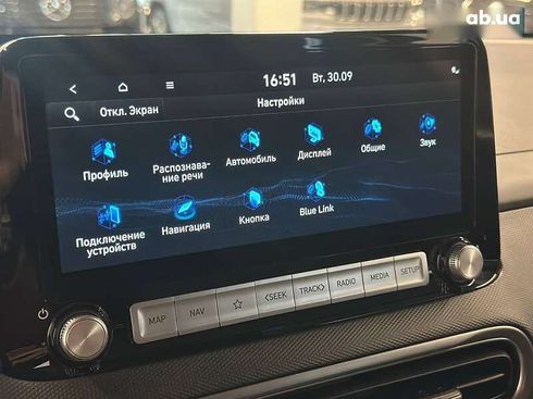 Hyundai Kona Electric 2021 - фото 22