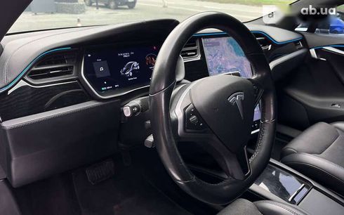 Tesla Model S 2018 - фото 10