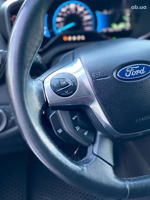 Ford C-Max 2018 - фото 25