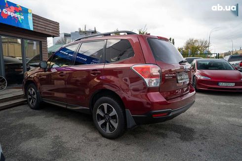 Subaru Forester 2017 - фото 12