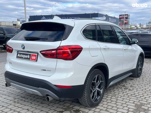 BMW X1 2018 белый - фото 4