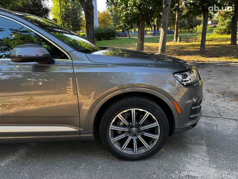 Audi Q7 2016 серый - фото 4