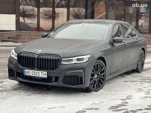 BMW 7 серия 2016 - фото 10