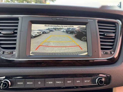 Kia Carnival 2019 - фото 17