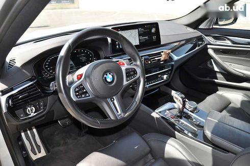BMW M5 2022 - фото 13