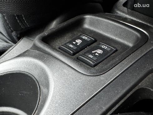 Nissan Juke 2017 желтый - фото 55