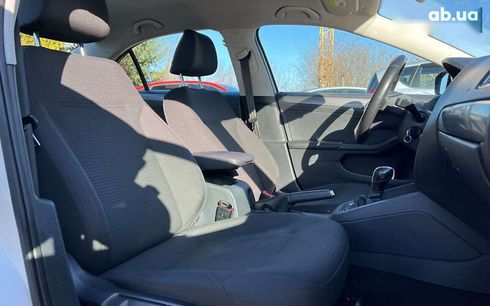 Volkswagen Jetta 2015 - фото 9