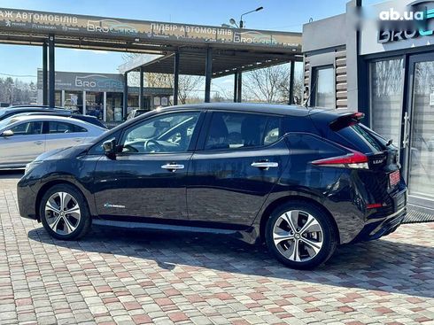 Nissan Leaf 2018 - фото 6