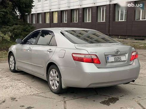 Toyota Camry 2008 - фото 10