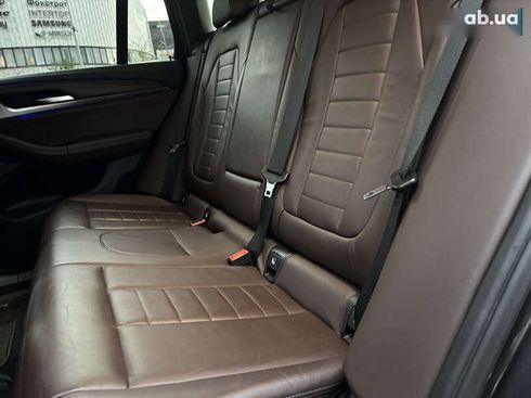 BMW X3 2018 - фото 25
