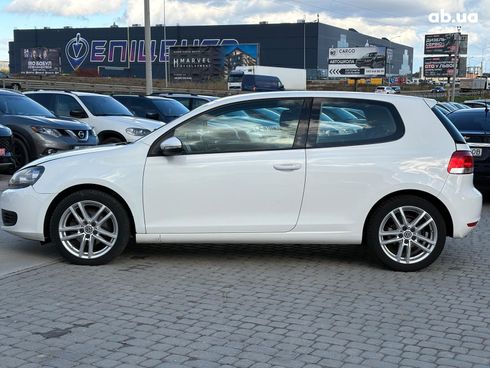 Volkswagen Golf 2011 белый - фото 12