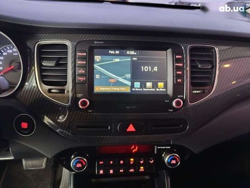 Kia Carens 2016 - фото 16