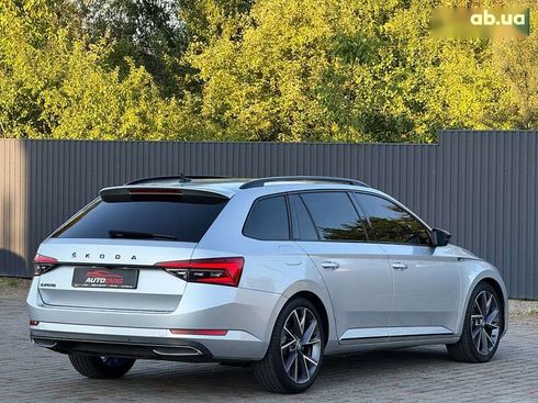 Skoda Superb 2021 - фото 4