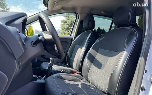 Renault Logan 2019 - фото 15