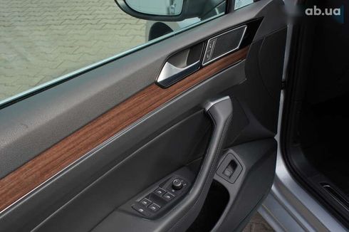 Volkswagen Passat 2018 - фото 16