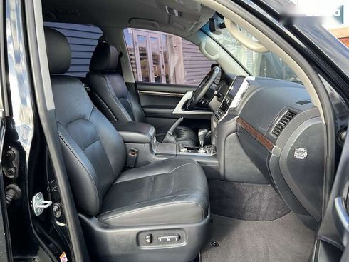 Toyota Land Cruiser 2016 - фото 30
